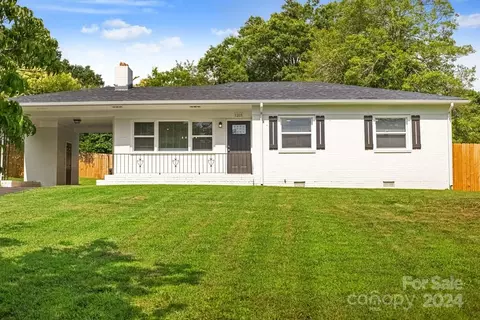 1205 Crescent St, Monroe, NC 28112