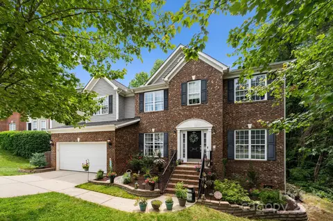 2612 Hampton Glen Ct, Matthews, NC 28105