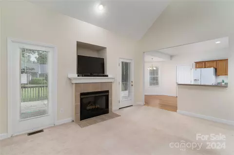 8253 Pine Lake Rd, Denver, NC 28037 photo 9