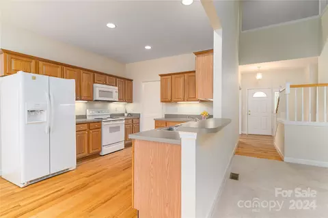8253 Pine Lake Rd, Denver, NC 28037 photo 11