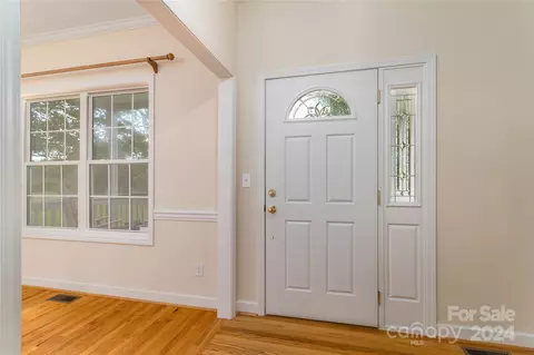 8253 Pine Lake Rd, Denver, NC 28037 photo 5