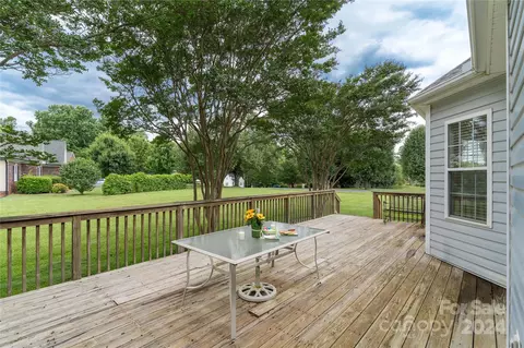 8253 Pine Lake Rd, Denver, NC 28037 photo 27