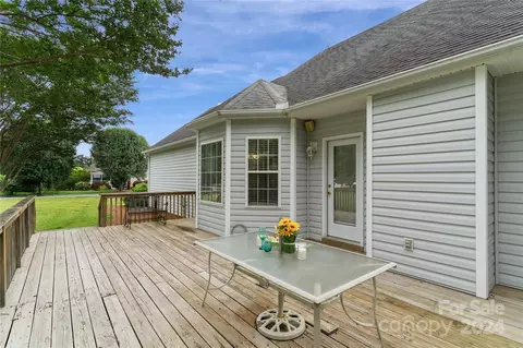 8253 Pine Lake Rd, Denver, NC 28037 photo 24