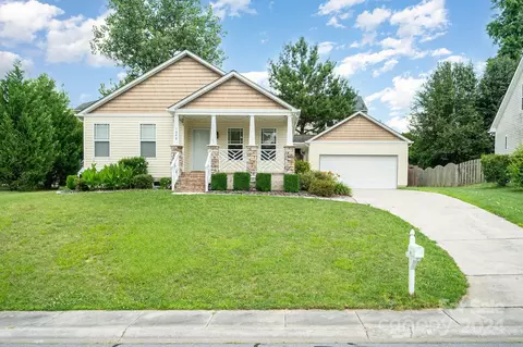 1648 Red Bird Se Cir SE, Concord, NC 28025