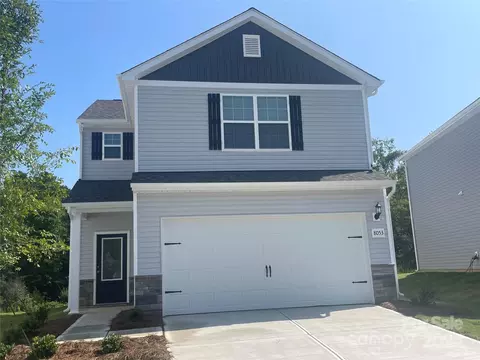 8053 Moose Creek Dr, Charlotte, NC 28214