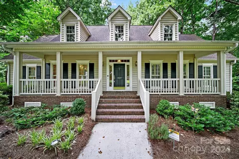 2027 Malvern Rd, Rock Hill, SC 29732