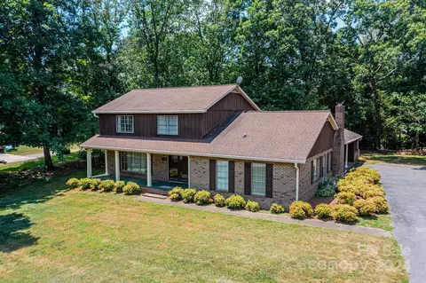 2340 Horseshoe Bend Ne Rd NE, Hickory, NC 28601