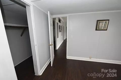 Bedroom - 1690 Amy Dr, Conover, NC 28613 photo 9 of 9