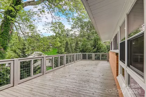 Exterior - 40 Overlook Dr, Clyde, NC 28721 photo 2 of 5