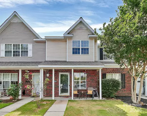 12936 Sickles Dr, Charlotte, NC 28273