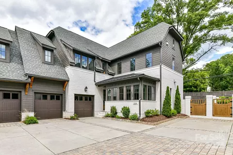 1209 S Kings Dr, Charlotte, NC 28207