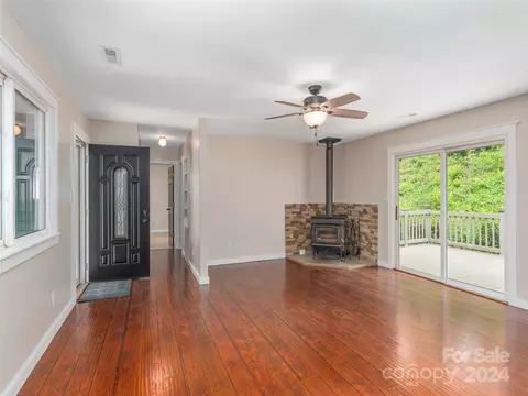 24 Mitchell Dr, Marion, NC 28752 photo 6