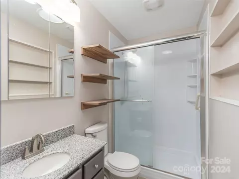 24 Mitchell Dr, Marion, NC 28752 photo 13