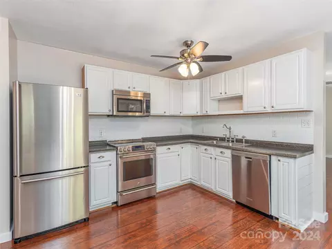 24 Mitchell Dr, Marion, NC 28752 photo 8
