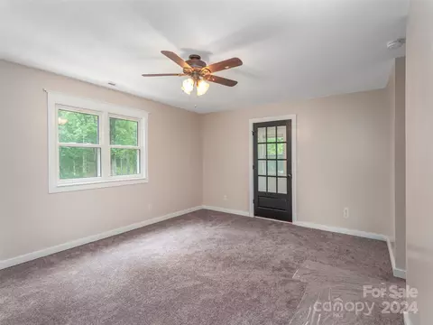 24 Mitchell Dr, Marion, NC 28752 photo 12