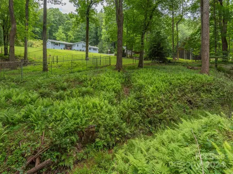 24 Mitchell Dr, Marion, NC 28752 photo 35
