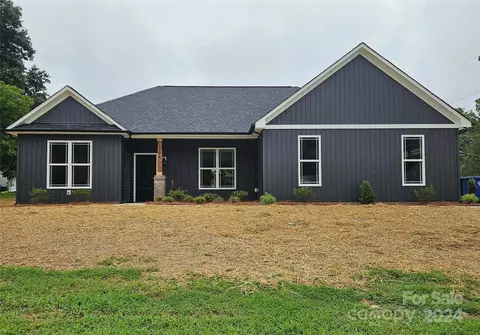 204 N Love Chapel Rd, Stanfield, NC 28163