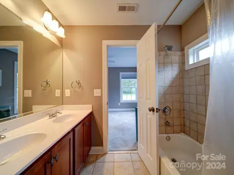 174 Endsgate B Rd #B, Clover, SC 29710 photo 31