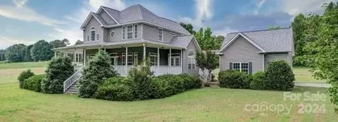 174 Endsgate B Rd #B, Clover, SC 29710