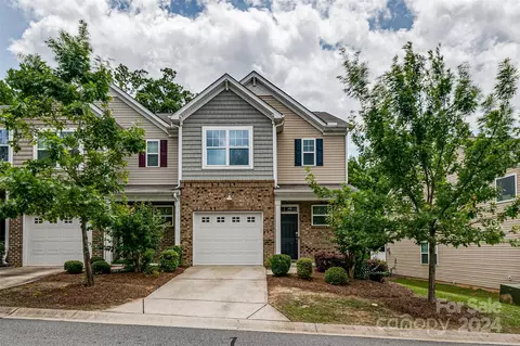 7434 Calhoun Falls Dr, Rock Hill, SC 29732