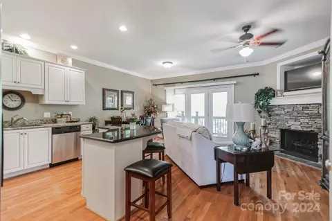 132 Silo Ridge Ln, Vilas, NC 28692 photo 6