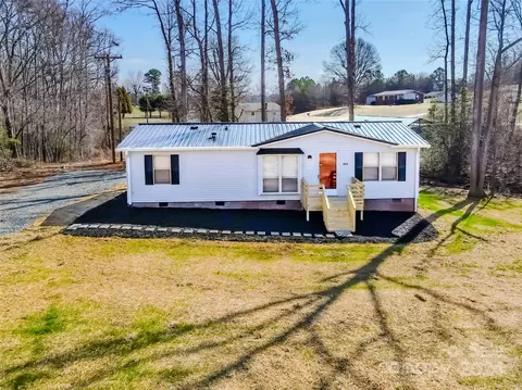 899 Hames Ridge Rd, Mooresboro, NC 28114