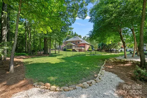 18847 Dembridge Dr, Davidson, NC 28036 photo 33