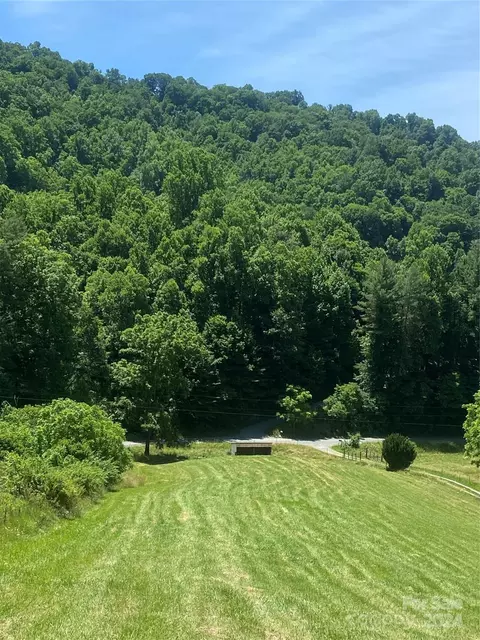 Morgan Branch Road, Marshall, NC 28753