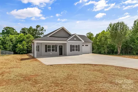 2949 Frank Whisnant Rd, Morganton, NC 28655