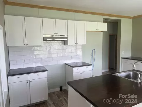 Kitchen - 200 Olin Loop, Olin, NC 28660 photo 2 of 2