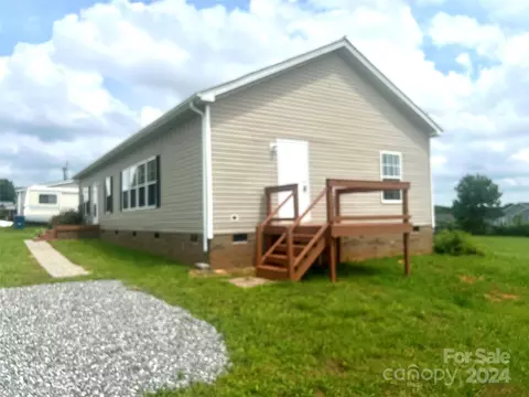 Exterior - 200 Olin Loop, Olin, NC 28660 photo 1 of 1