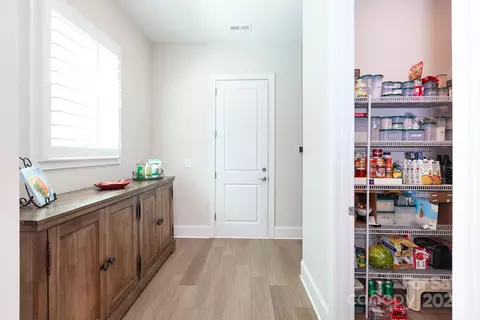 Entry Way - 1023 Milestone Ct, Monroe, NC 28110 photo 3 of 4