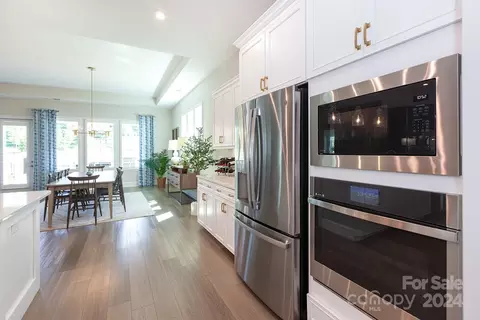 Kitchen - 1023 Milestone Ct, Monroe, NC 28110 photo 2 of 3