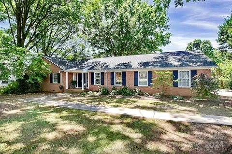 1038 Concord Rd, Davidson, NC 28036
