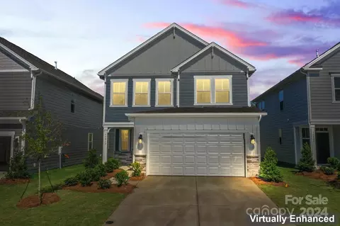 14012 Lake Home Ln, Charlotte, NC 28278