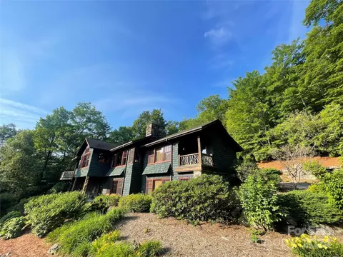 495 W Club Blvd, Lake Toxaway, NC 28747