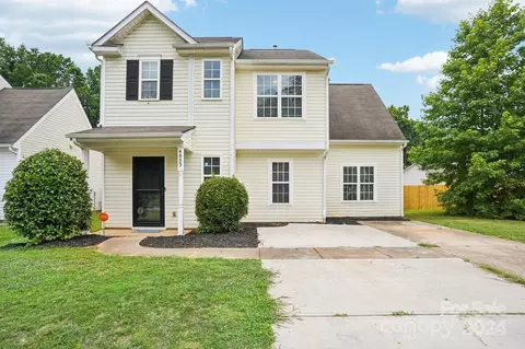 4853 Elizabeth Rd, Charlotte, NC 28269