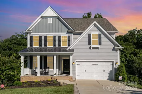 3052 Woodlands Creek Dr, Monroe, NC 28110