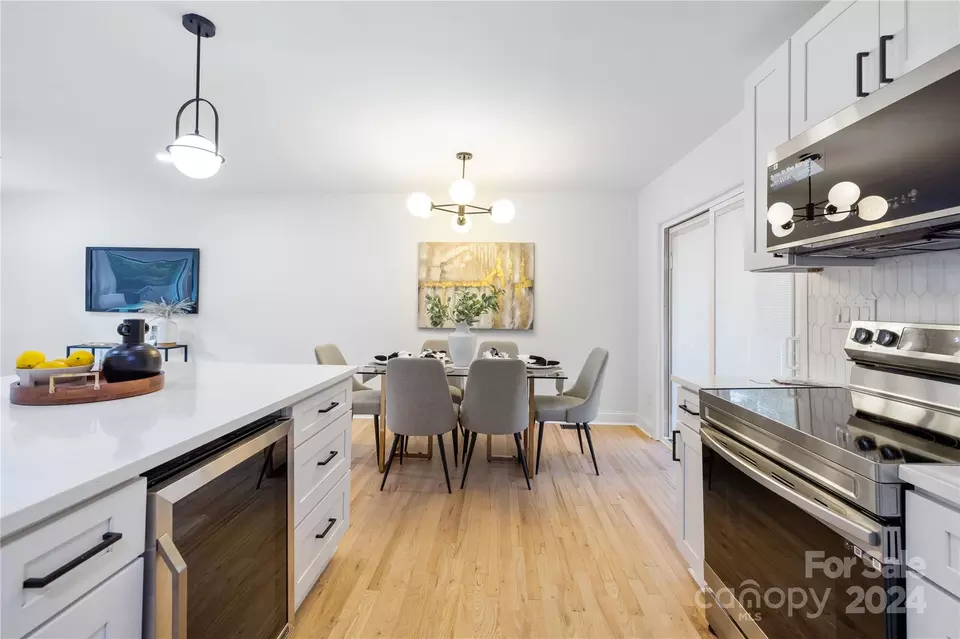  1329 Plumstead Rd, Charlotte, NC 28216 photo 6