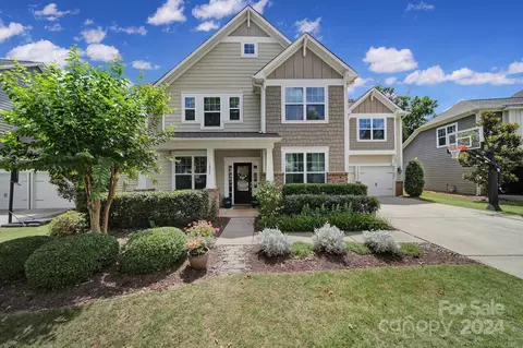 1826 Shadow Lawn Ct, Fort Mill, SC 29715