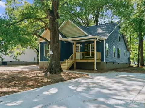 219 Mcclain St, York, SC 29745