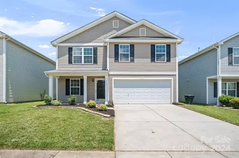 1724 Eastway Dr, Dallas, NC 28034