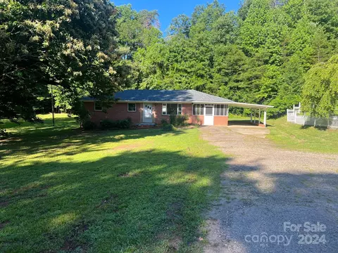 1980 Old Nc 18 Rd, Morganton, NC 28655