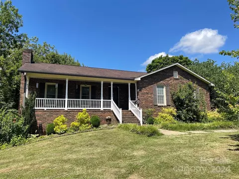 604 Madison St, Lincolnton, NC 28092