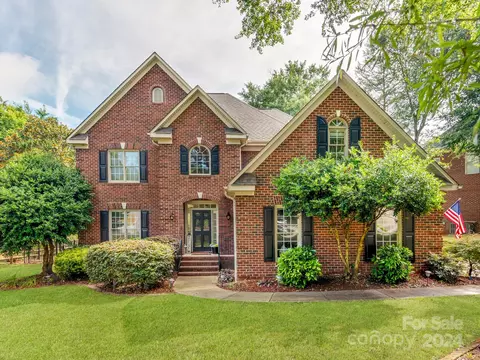 2024 Stoney Creek Dr, Concord, NC 28027