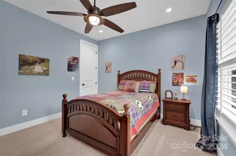 Bedroom - 513 Arrow Point Ln, Davidson, NC 28036 photo 6 of 11