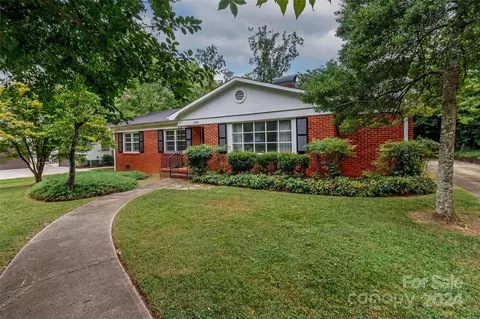1256 Chandler Pl, Charlotte, NC 28211