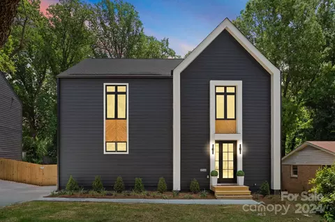 3244 Harrow Pl, Charlotte, NC 28205