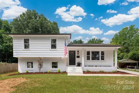 1822 Brookdale Ave, Charlotte, NC 28210