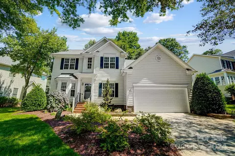 12611 Longstock Ct, Huntersville, NC 28078